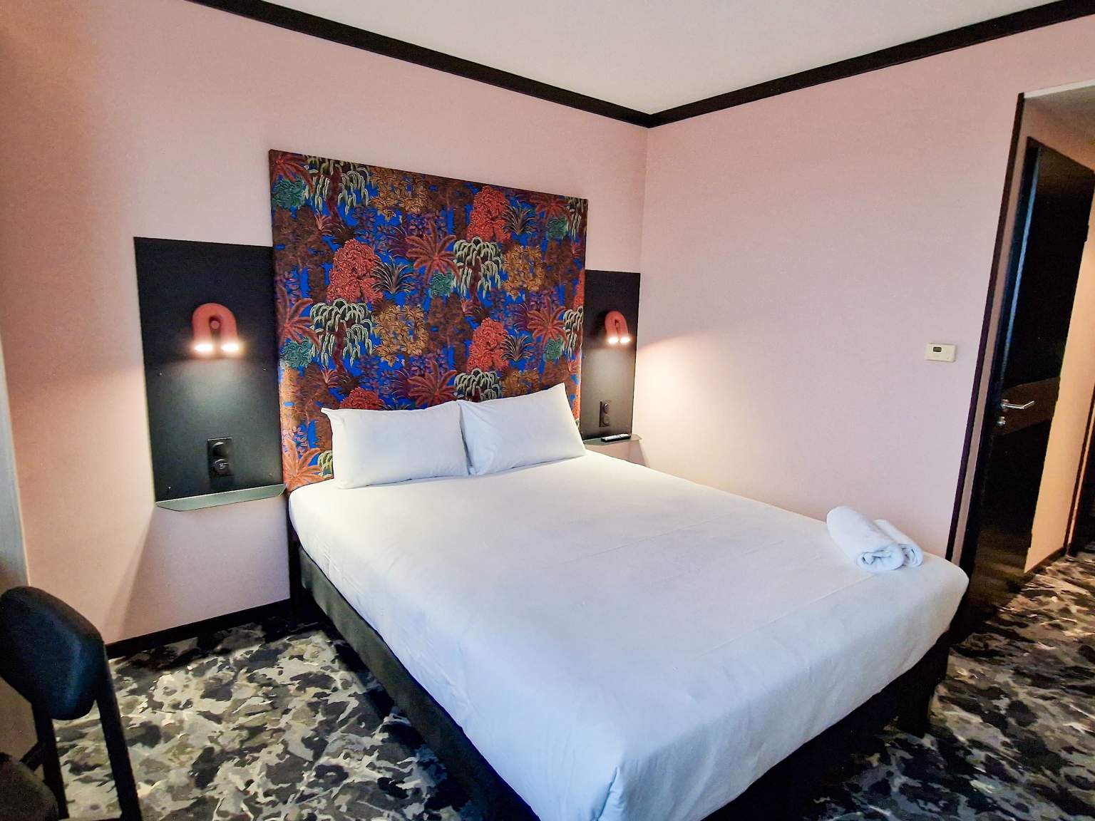 Chambre double supérieure Hotel Valmy Dijon Nord Kyriad Prestige